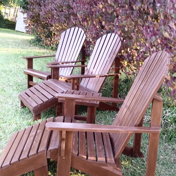 CADEIRA ADIRONDACK